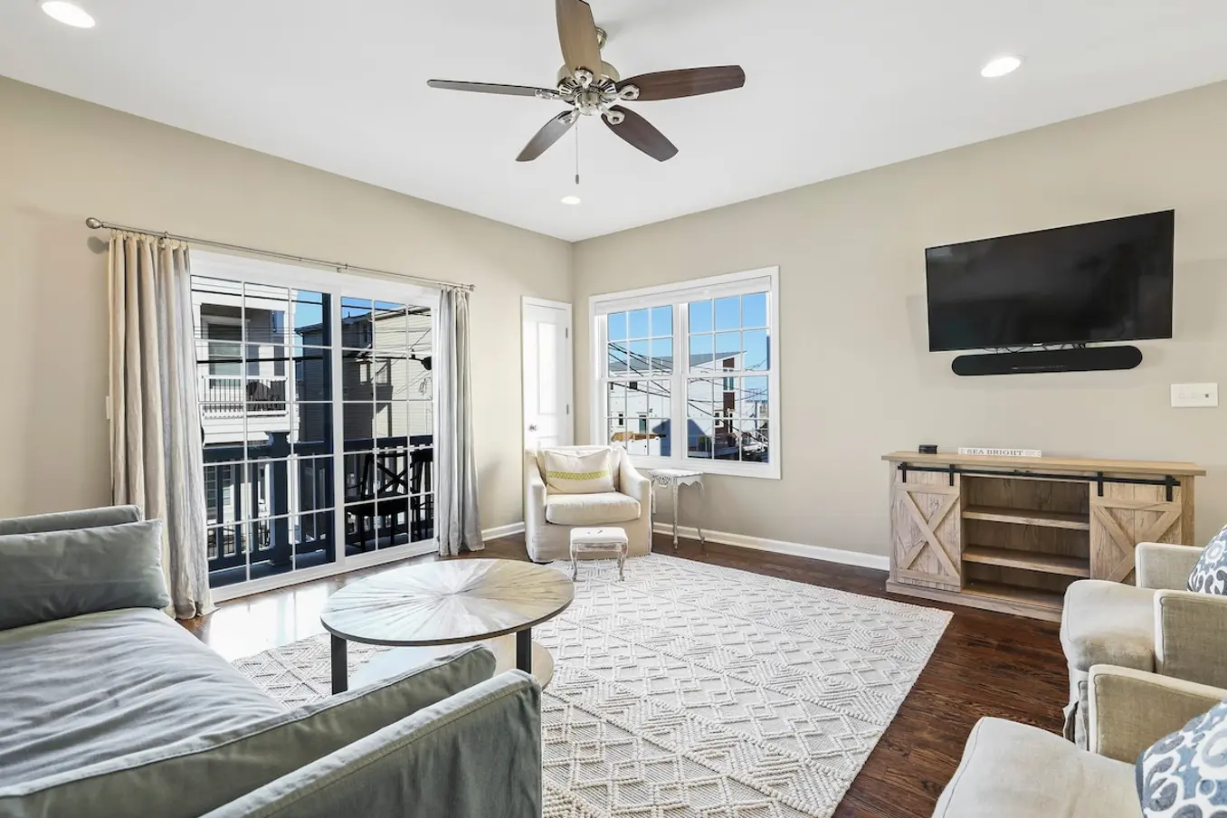 82b8340c 19dc 4eac 8d7a 0a42f3701b14.jpg