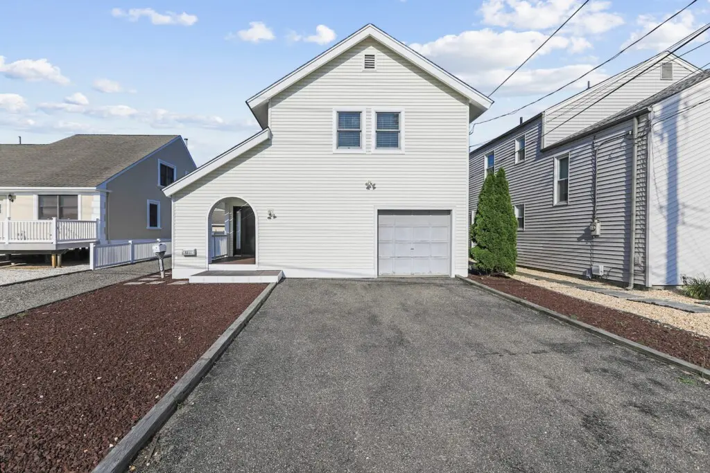 05535694 aa5e 47a2 8410 50428ad00053