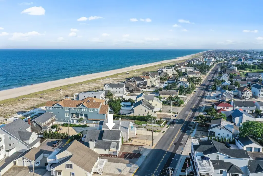 88082975 84dc 4fea 884c 8389f5dc20c5