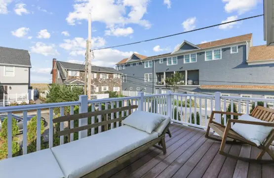 8ca574ee d8c4 4ff3 8685 211cf1604387