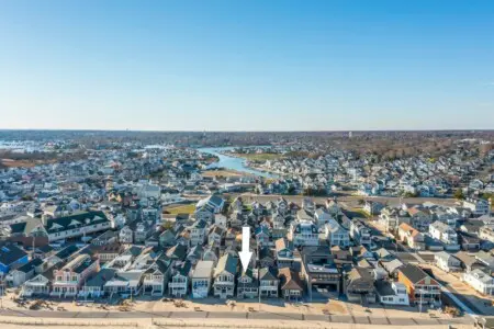 93e8c9ed 5008 4a80 b6d6 e2a8da7d2e3a