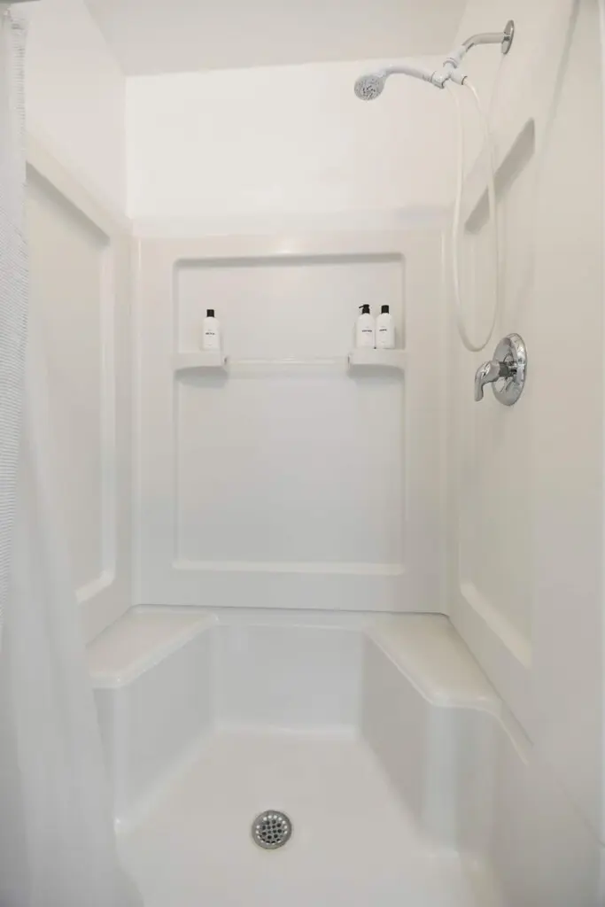 b6af9076 eba4 46ef 9c28 335e0f6b06b9