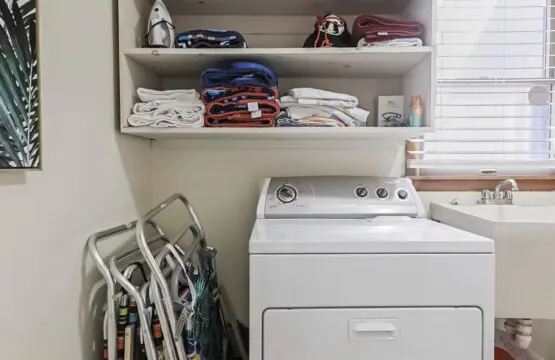 b8cef3d5 368e 4d47 8cd4 4f069b6a0f37