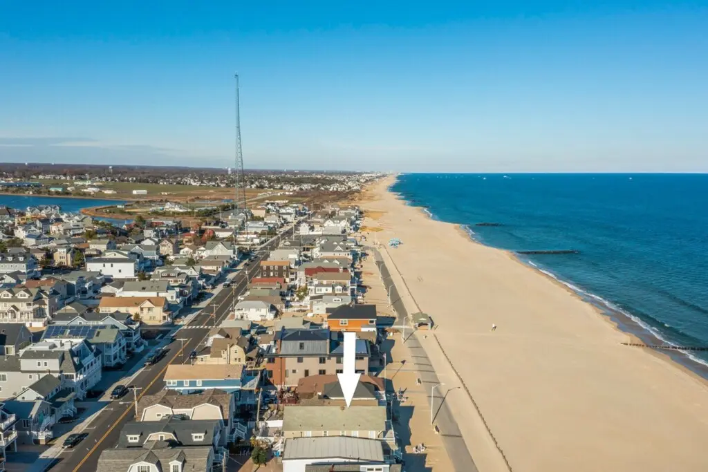 c79e6621 f8ec 4c19 9e35 343461140fb5